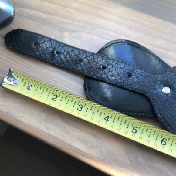 Black Vegan Belt - Picture 10 of 10